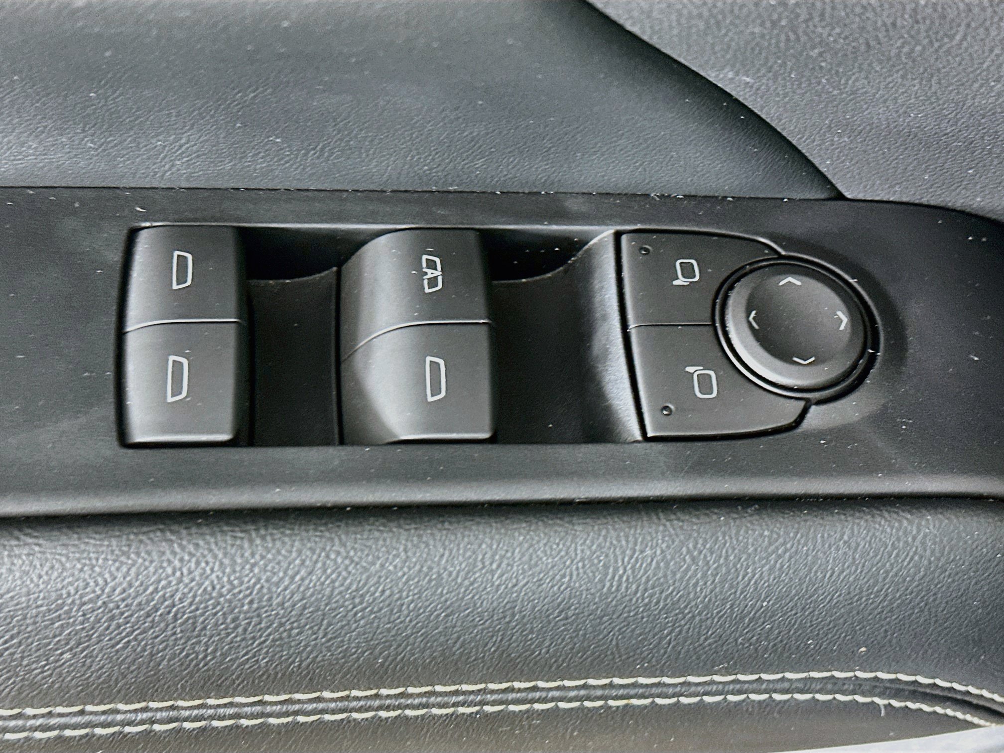 Used 2026 GMC Terrain Elevation FWD image 15
