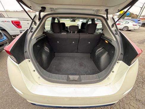 Used 2020 Nissan Leaf SV Plus image 18