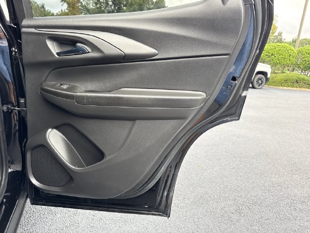 Used 2024 Chevrolet TrailBlazer RS w/ Convenience Package FWD image 27