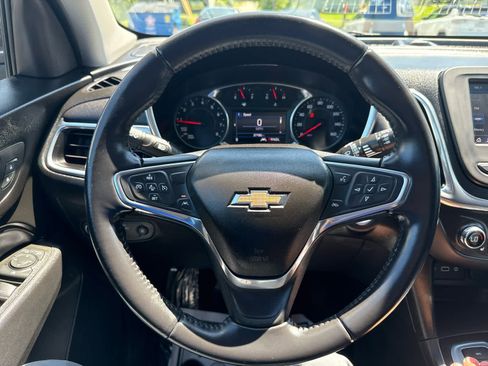 Used 2021 Chevrolet Equinox LT image 20