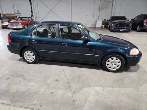 Used 1998 Honda Civic DX image 13