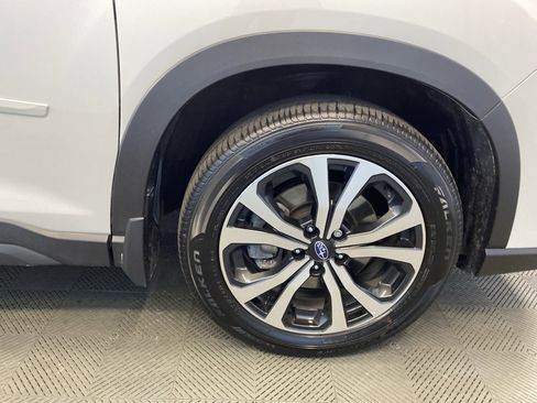 Used 2024 Subaru Forester Limited image 44