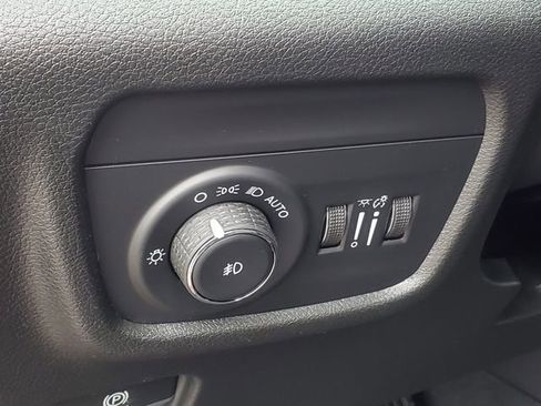 New 2026 Jeep Grand Cherokee L Limited AWD/4WD image 14