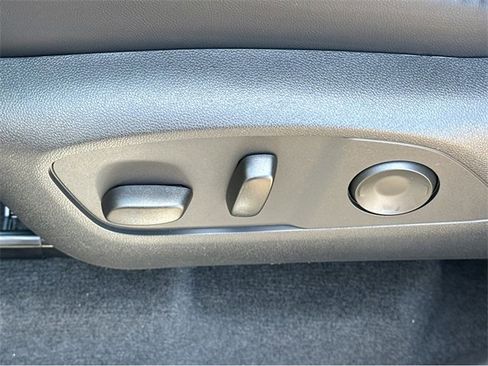 New 2025 GMC Acadia Denali w/ Super Cruise Package image 28