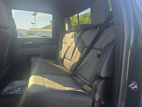 New 2026 Chevrolet Silverado 2500 ZR2 w/ LPO, Dark Essentials Package AWD/4WD image 23