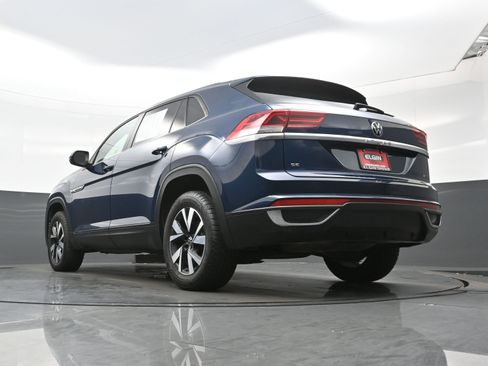 Used 2020 Volkswagen Atlas Cross Sport SE image 40