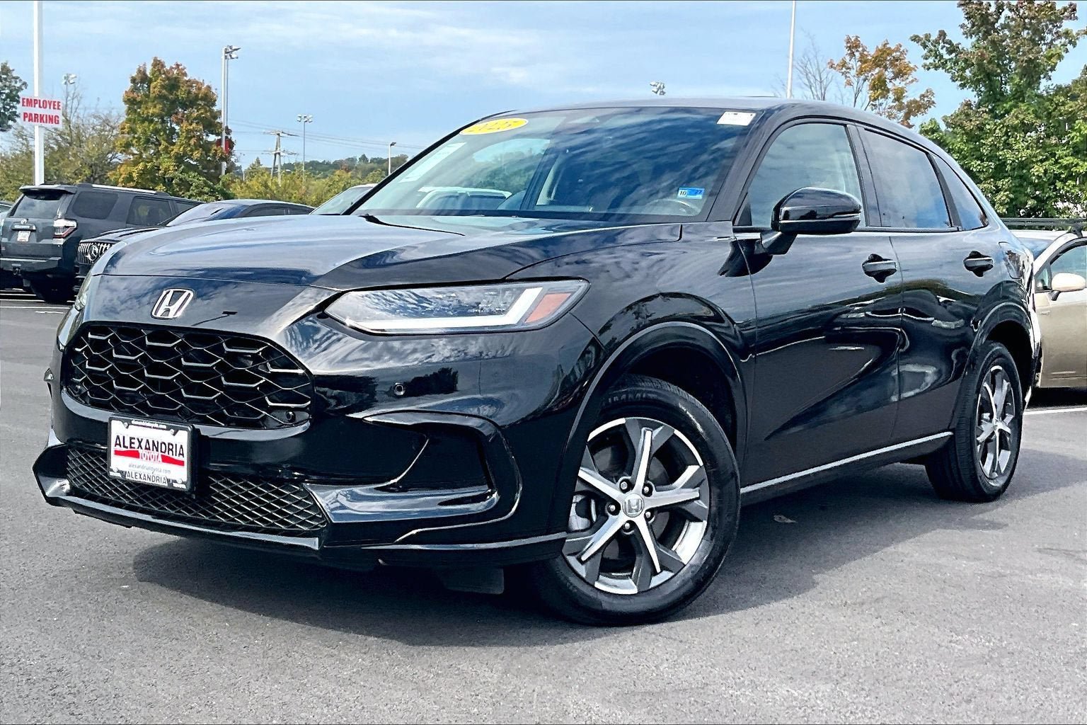 Used 2025 Honda HR-V EX-L image 1