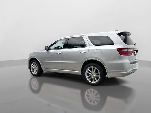 Used 2025 Dodge Durango GT AWD/4WD image 3