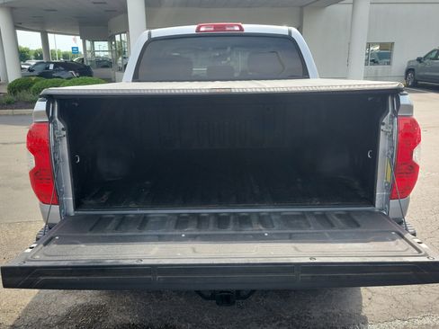 Used 2019 Toyota Tundra Limited w/ Limited Premium Package AWD/4WD image 8