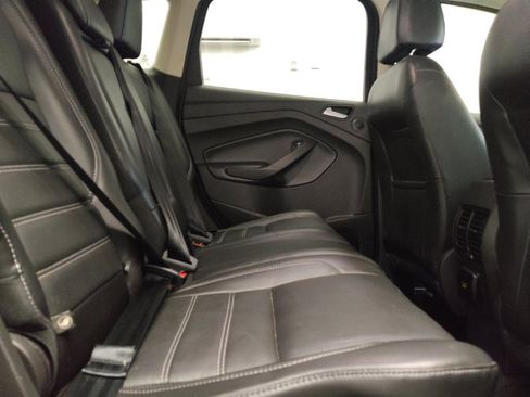 Used 2017 Ford Escape Titanium FWD image 19