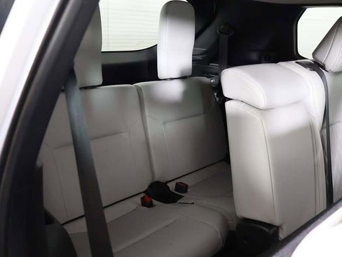 Used 2022 Mitsubishi Outlander SEL image 34