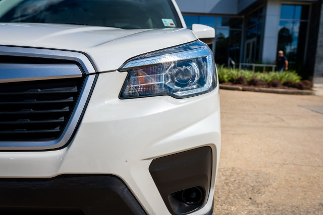 Used 2020 Subaru Forester Premium AWD/4WD image 3