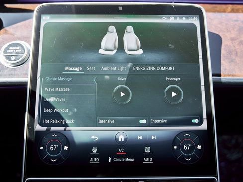 Used 2021 Mercedes-Benz Maybach S 580 4MATIC image 82
