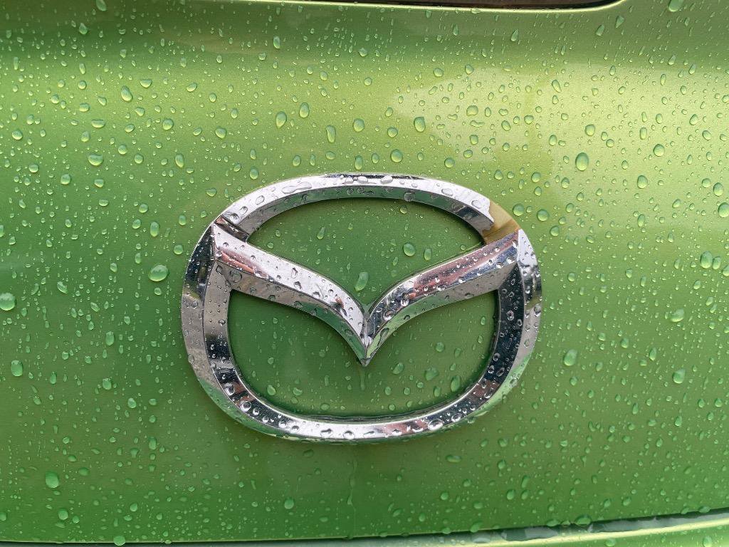 Used 2004 MAZDA RX-8 w/ AT Touring Pkg RWD image 38