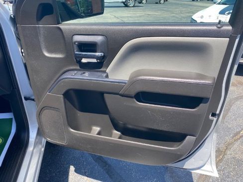 Used 2017 Chevrolet Silverado 1500 W/T w/ WT Convenience Package AWD/4WD image 17