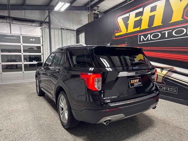 Used 2023 Ford Explorer Limited AWD/4WD image 19