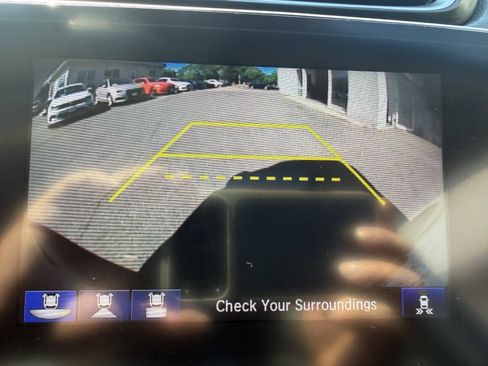 Used 2018 Honda CR-V Touring image 18