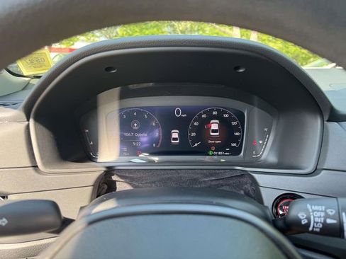 Certified 2023 Honda Accord EX image 24
