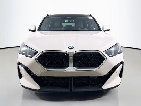 New 2026 BMW X2 xDrive28i w/ Technology Package image 2