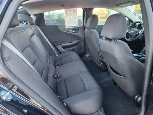 Used 2023 Chevrolet Malibu LT image 11