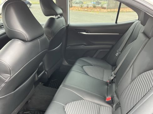 Used 2021 Toyota Camry SE image 13