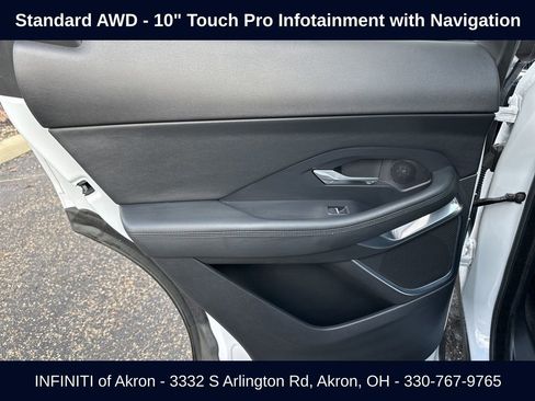 Used 2018 Jaguar E-PACE S image 38