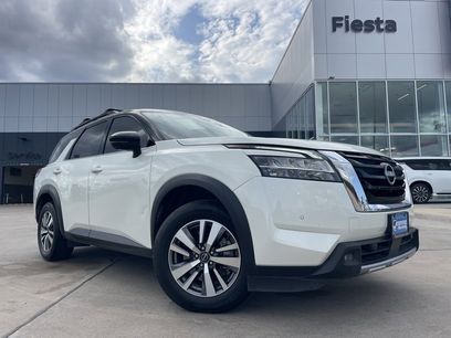 Certified 2023 Nissan Pathfinder SL