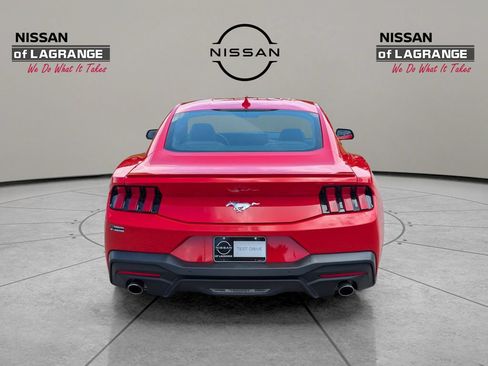 Used 2024 Ford Mustang Premium RWD image 6