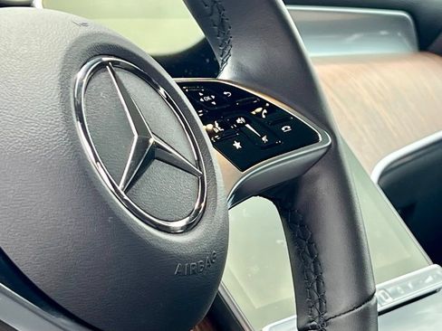 Certified 2026 Mercedes-Benz GLC 300 4MATIC image 18