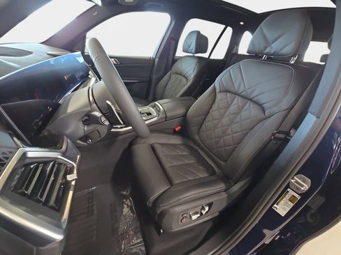 Used 2026 BMW X5 sDrive40i w/ M Sport Package RWD image 10