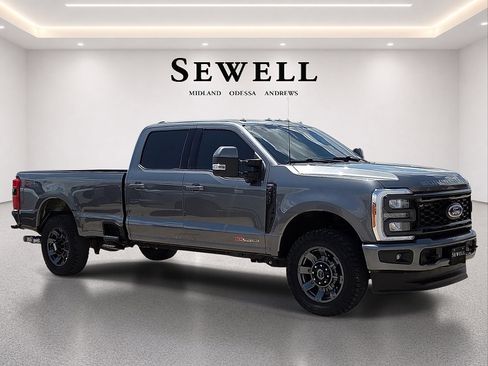 Used 2023 Ford F350 Lariat w/ Sport Appearance Package AWD/4WD image 6