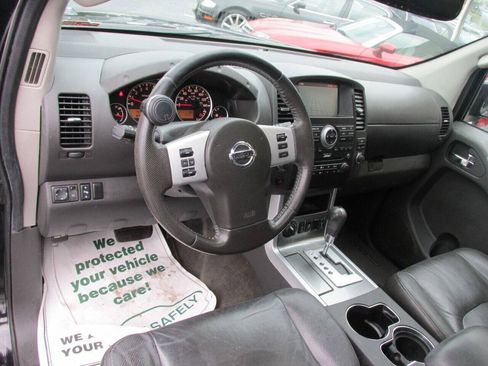 Used 2012 Nissan Pathfinder Silver w/ DVD Entertainment Pkg AWD/4WD image 9