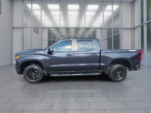 Used 2023 Chevrolet Silverado 1500 Custom Trail Boss AWD/4WD image 5