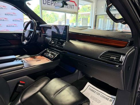 Used 2024 Lincoln Navigator L Reserve AWD/4WD image 63