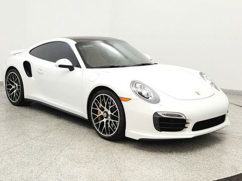 Used 2014 Porsche 911 Turbo S image 7