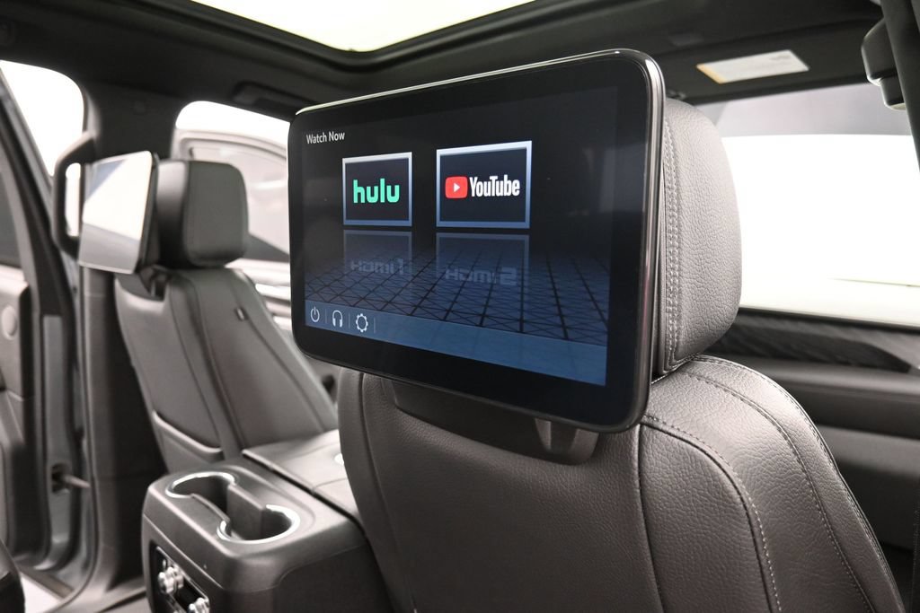 Used 2024 GMC Yukon Denali w/ Denali Reserve Package AWD/4WD image 19