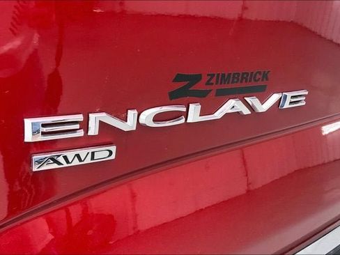 Used 2023 Buick Enclave Essence w/ Sport Touring Edition AWD/4WD image 9