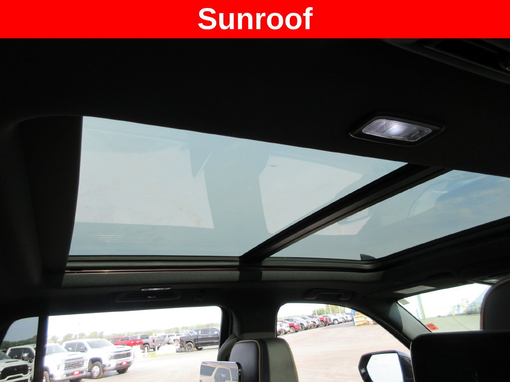 Certified 2021 GMC Yukon AT4 w/ AT4 Premium Package AWD/4WD image 15