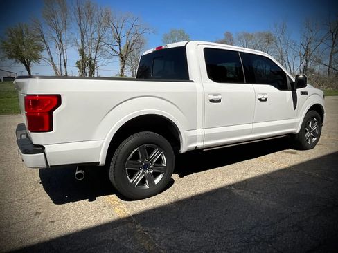 Used 2019 Ford F150 Lariat w/ Equipment Group 502A Luxury AWD/4WD image 5