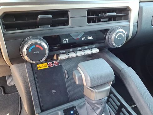 Used 2025 Toyota Tacoma SR5 w/ SR5 Upgrade Package RWD image 21