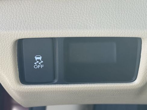 Used 2012 Honda Crosstour EX-L image 21