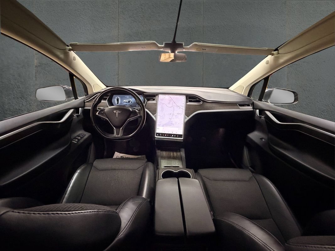 Used 2016 Tesla Model X 75D AWD/4WD image 28