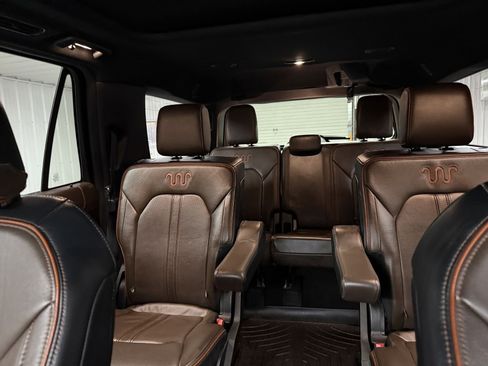 Used 2020 Ford Expedition King Ranch image 13