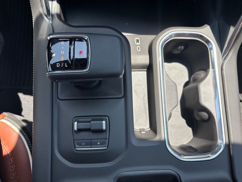 New 2025 GMC Sierra 1500 Denali Ultimate image 17