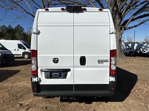 New 2026 RAM ProMaster 2500 w/ Convenience Group image 12