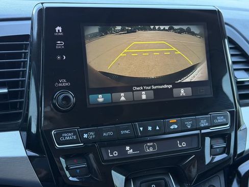 Used 2020 Honda Odyssey Elite image 17