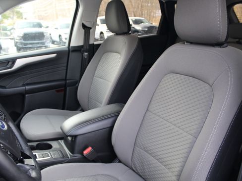 Used 2022 Ford Escape SE w/ Convenience Package image 11