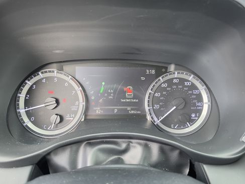Used 2023 Toyota Highlander XLE FWD image 20