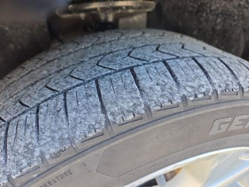 Used 2013 Ford Taurus SEL image 36