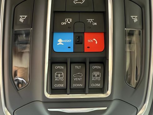 New 2026 Jeep Grand Cherokee Limited AWD/4WD image 25